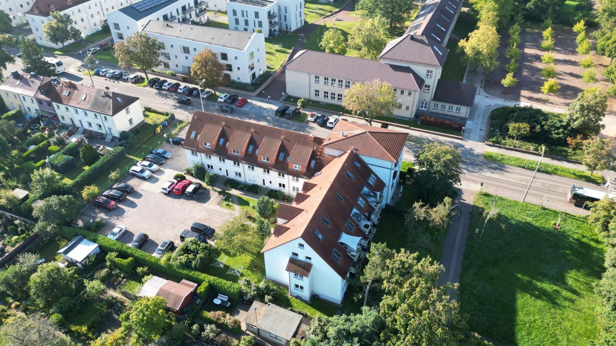 Fewo Am Park - 4P, Boxspringbett, Balkon, Smarttv, Gesundbrunnen, Familienfreundlich Halle (Saale) Exterior foto